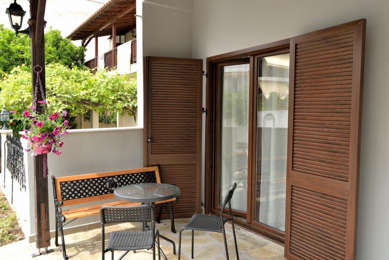 Suite Loft Apartment Konstantinidis Nea Poteidaia Exterior photo